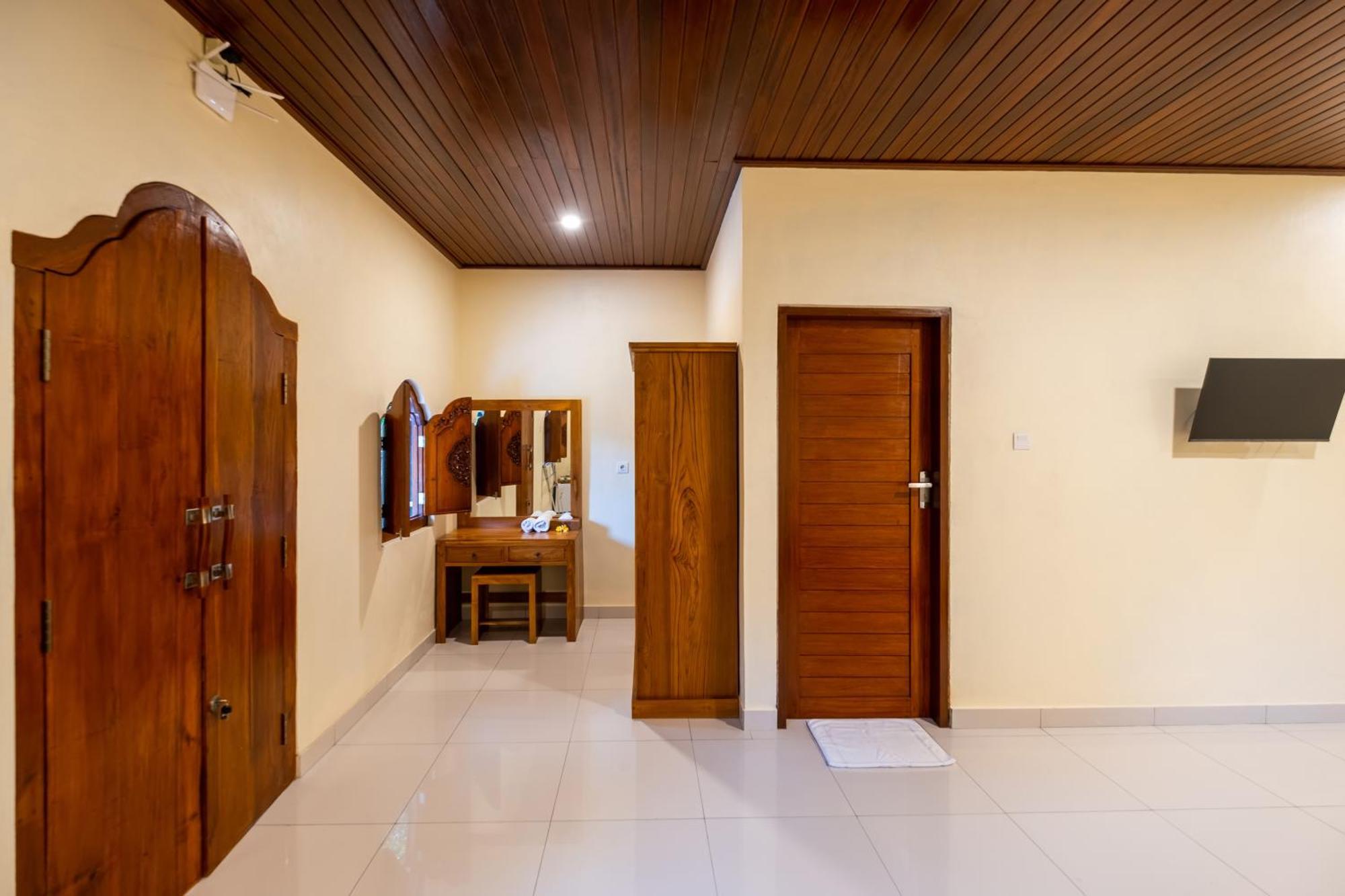 Dhiari Guest House Ubud  Luaran gambar